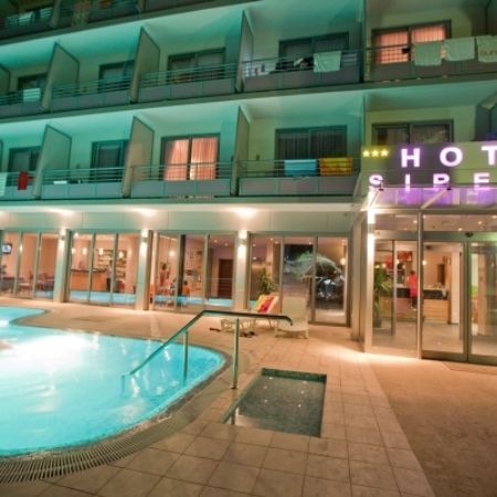 Hotel Sirena ポドゥゴラ エクステリア 写真