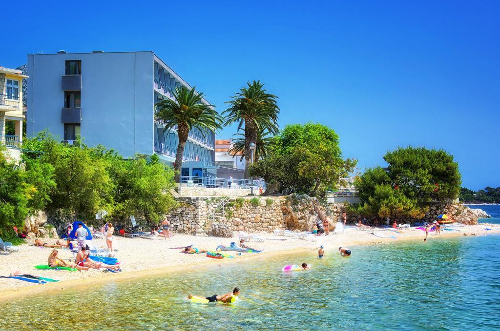 Hotel Sirena ポドゥゴラ エクステリア 写真