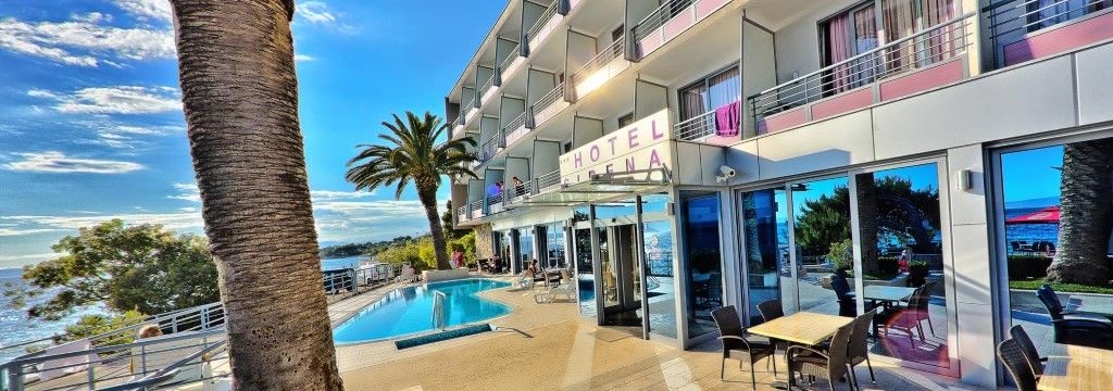 Hotel Sirena ポドゥゴラ エクステリア 写真